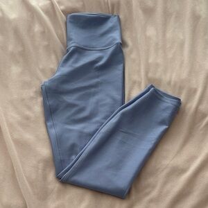 ALO Yoga 7/8 Airlift High-Waist Leggings in “Lilac Blue”